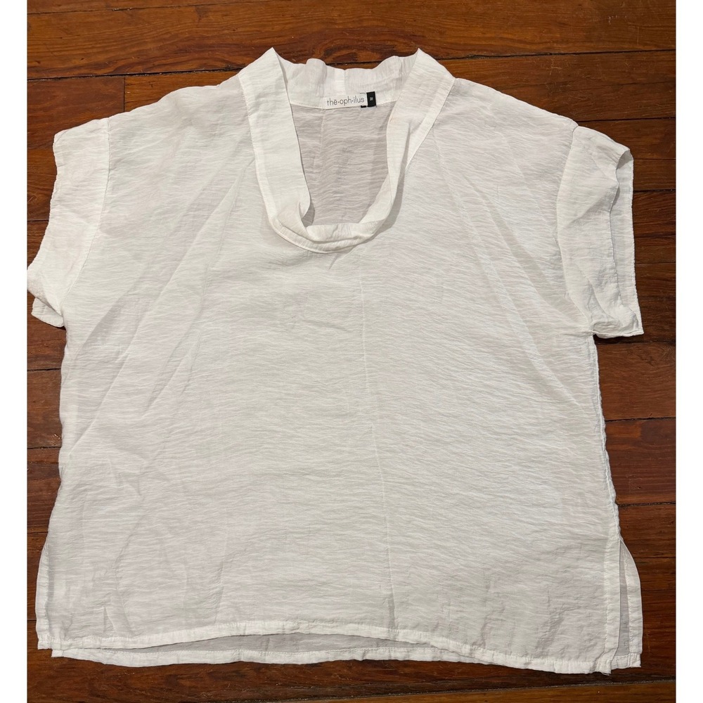 The Ophillus Womens White Textured Short Sleeve Boxy Top Size M Lightweight